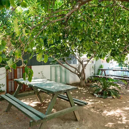 Diamante Guest House-1st Floor Апартаменты