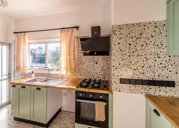 Diamante Guest House-1st Floor Famagusta (Northern Cyprus)